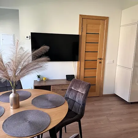 Veziu Apartamentai Apartment *